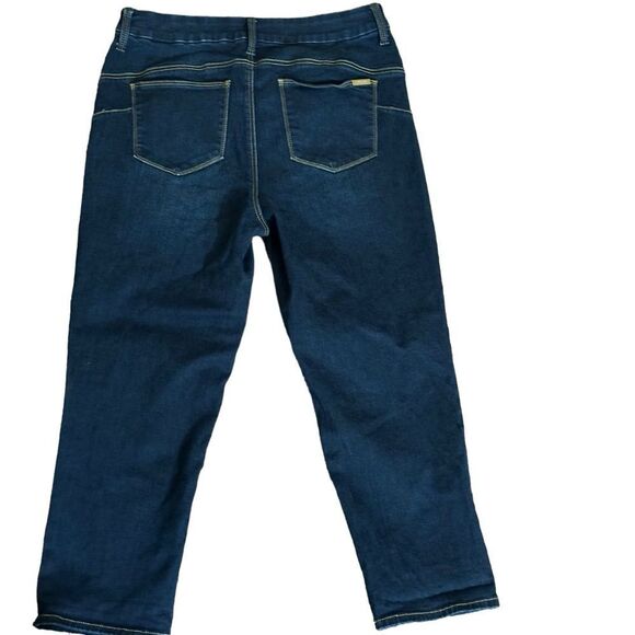 Chico's Dark Denim the So‎ Lifting Crop Jeans  - Size 1 Medium - Picture 4 of 12